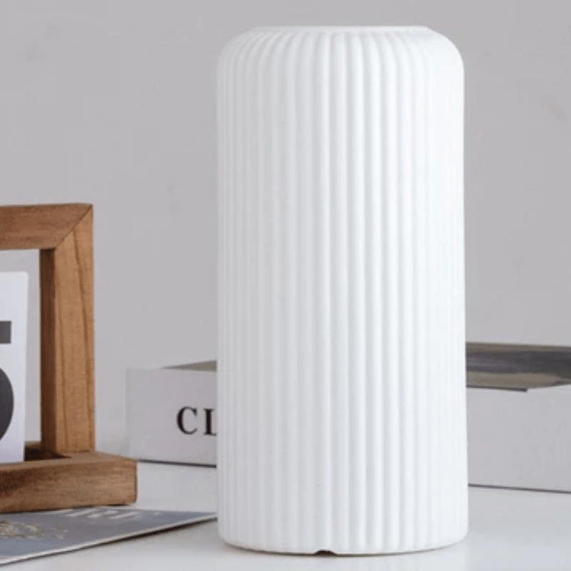 VividLines | Creatieve Gestreepte Vaas voor Woondecoratie