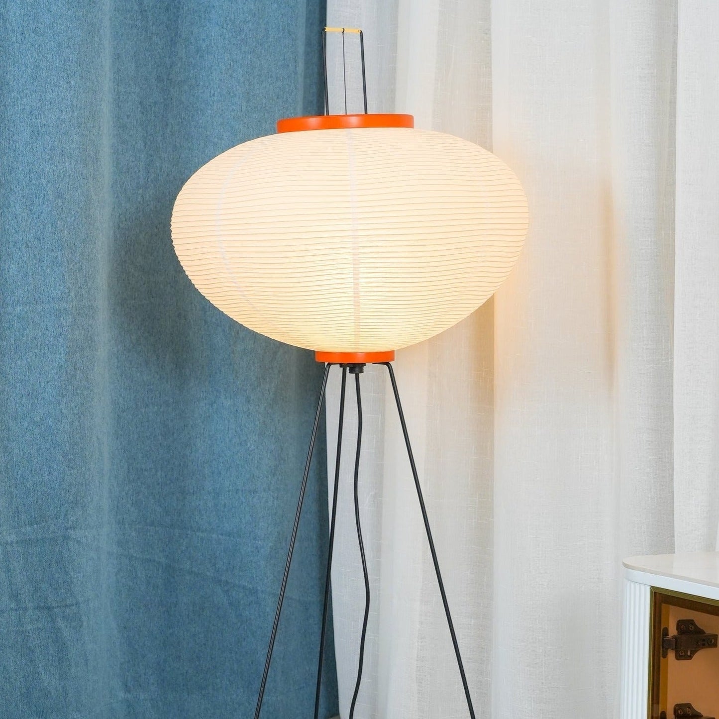 Vloerlamp van rijstpapier