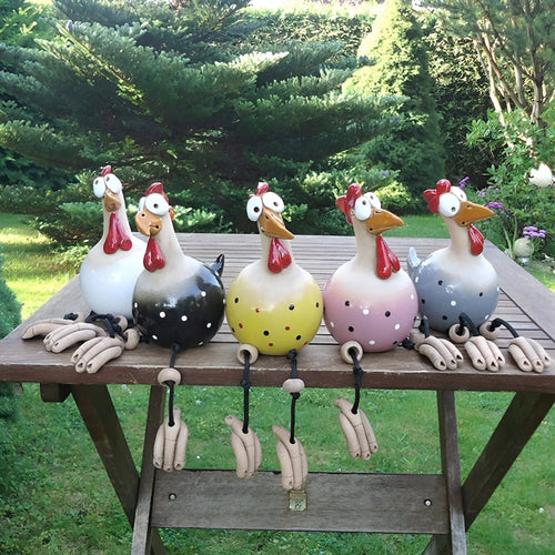 Cluckoo | Eigenzinnig tuinornament met kippen - Weerbestendig boerderijdierbeeldje