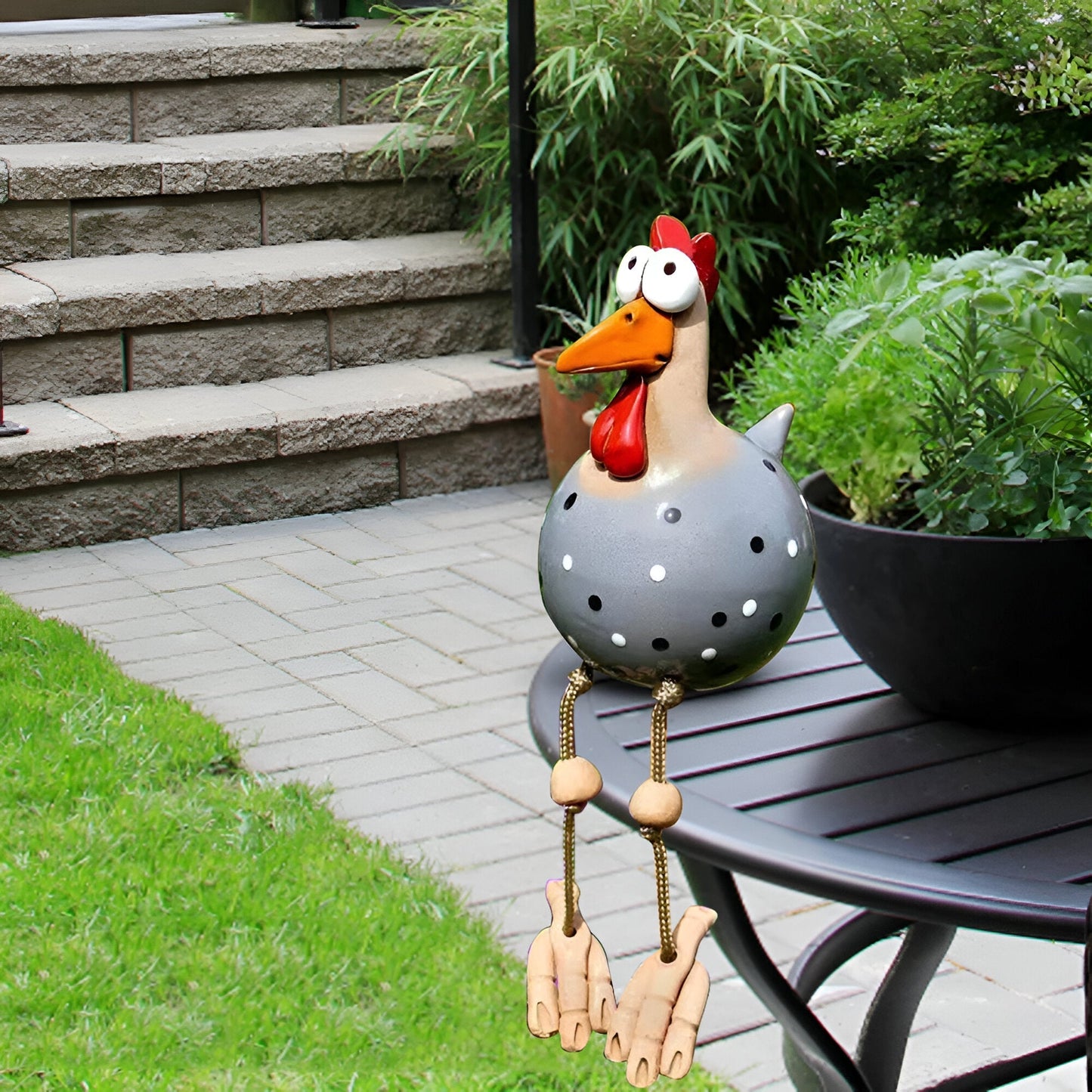 Cluckoo | Eigenzinnig tuinornament met kippen - Weerbestendig boerderijdierbeeldje