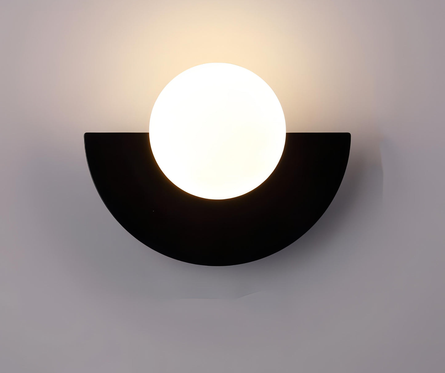 Everest - Noordse halfronde wandlamp
