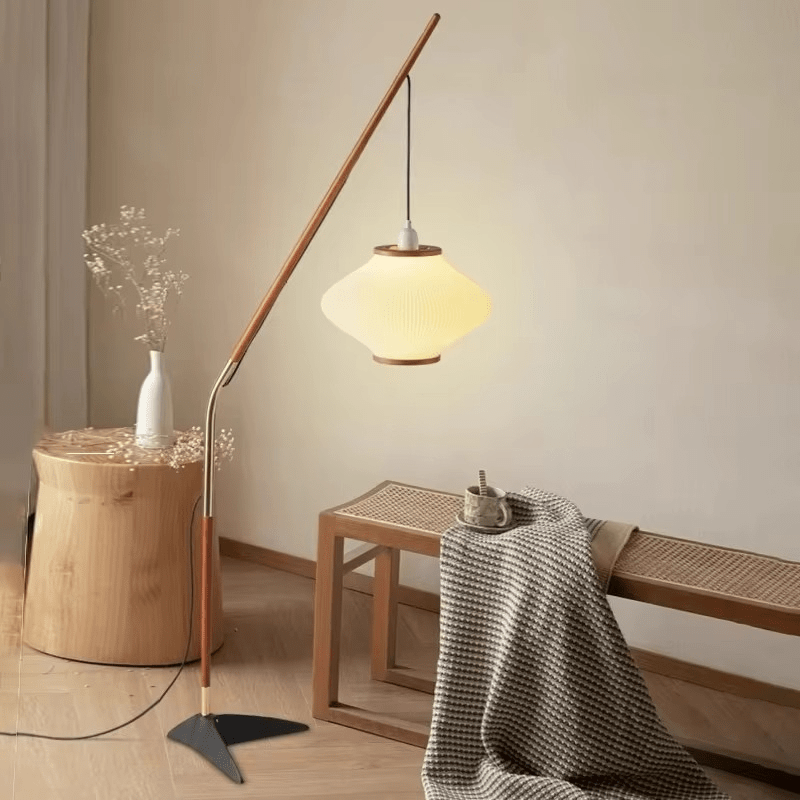 Middeleeuwse stijl vloerlamp