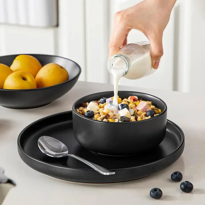 NoirStone | 24-Delig Zwart Servies van Steengoed met Matte Glazuur