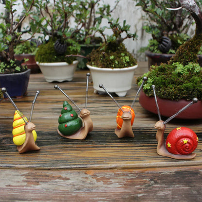 Shellby | Grillig Slakkenbeeldje - Schattig Hars Dierenbeeldje voor Woondecoratie & Tuindecoratie