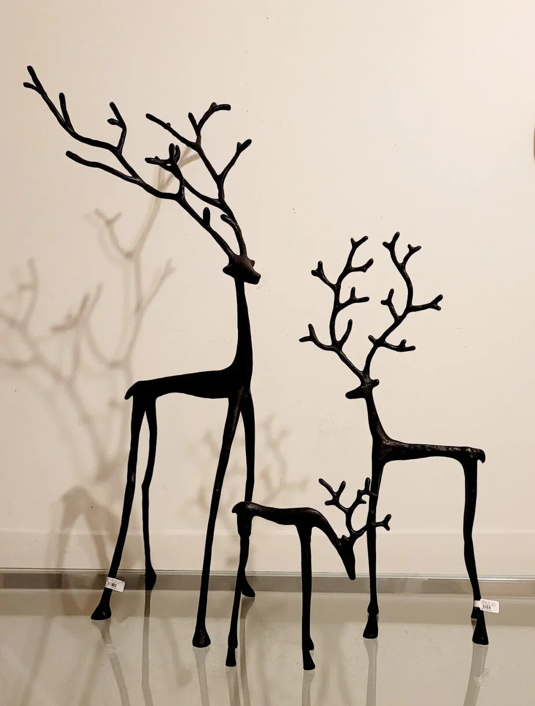 Elantra | Elegante minimalistische hertensculptuur set van 3 – woondecoratie, kerstversiering, woonkameraccent