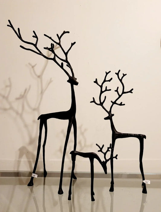 Elantra | Elegante minimalistische hertensculptuur set van 3 – woondecoratie, kerstversiering, woonkameraccent