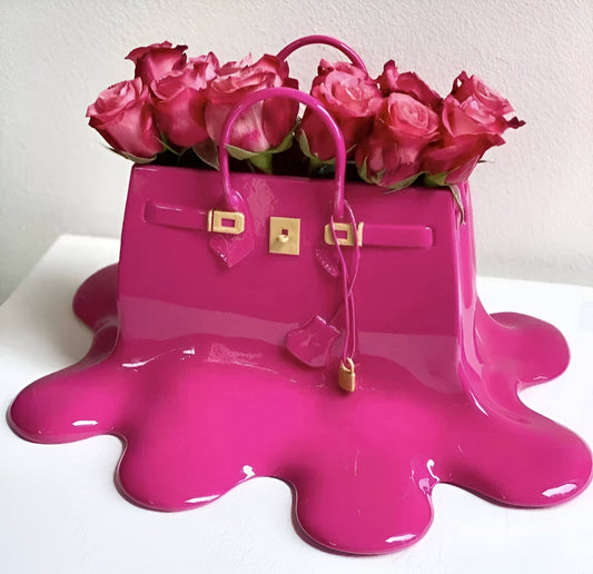 Melantha - Stijlvolle Vaas van Kunsthars in Handtassilhouet