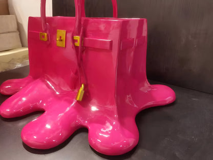 Melantha - Stijlvolle Vaas van Kunsthars in Handtassilhouet