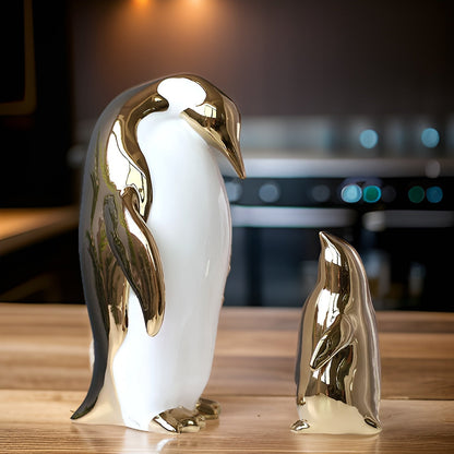 GoldenWaddle | Gouden keramische pinguïn sculptuur – Modern woondecoratiebeeldje, elegant decoratief beeldje