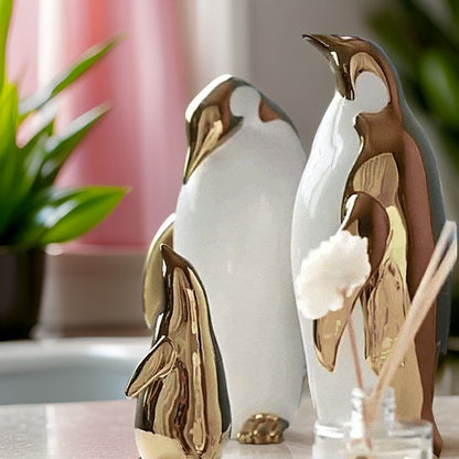 GoldenWaddle | Gouden keramische pinguïn sculptuur – Modern woondecoratiebeeldje, elegant decoratief beeldje