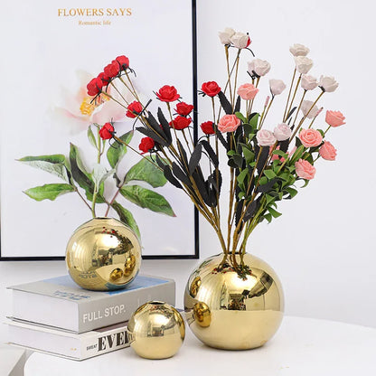 Cryzta - Gouden Keramische Bal Bloemenvaas