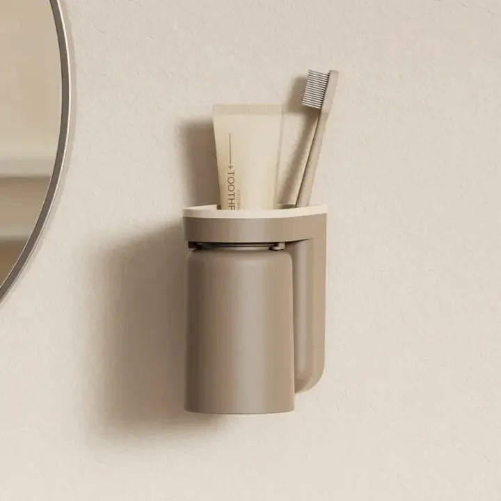 BrushDock | Zelfklevende wandtandenborstelhouder met magnetische beker - badkamer organizer