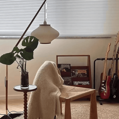 Middeleeuwse stijl vloerlamp