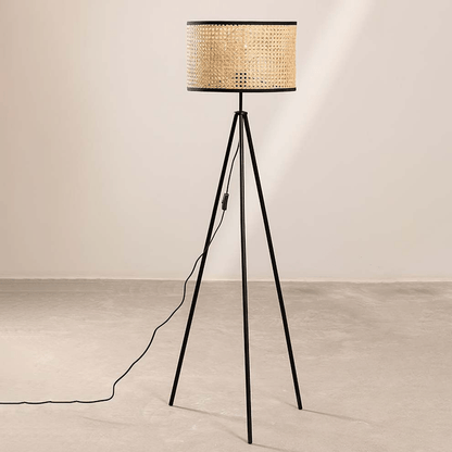 Rotan driepoot vloerlamp